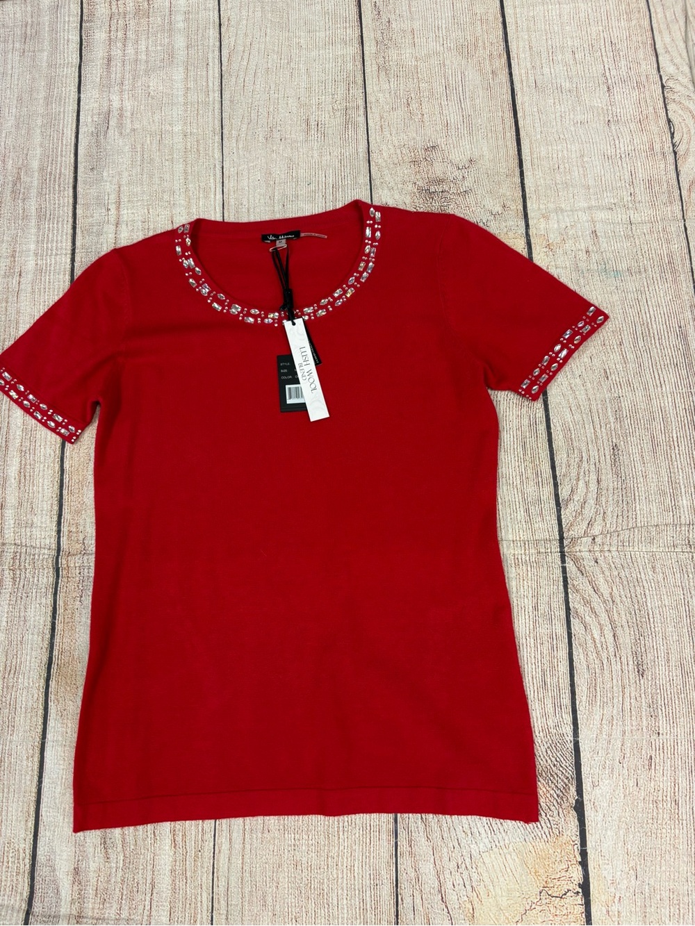 😍 NWT Luxurious Red Embellished Short Sleeve Sweater - Brand: Luisa Spagnoli